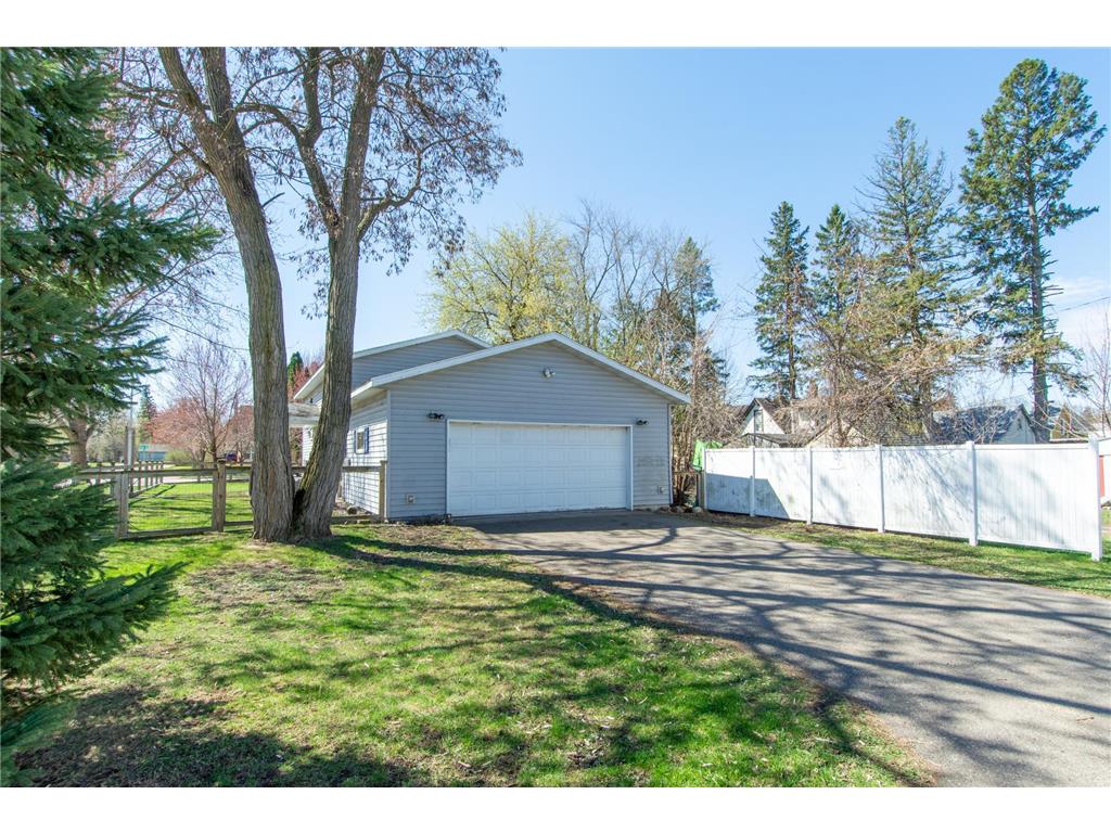 1521 Pine Street Brainerd MN 56401 7064745 image8