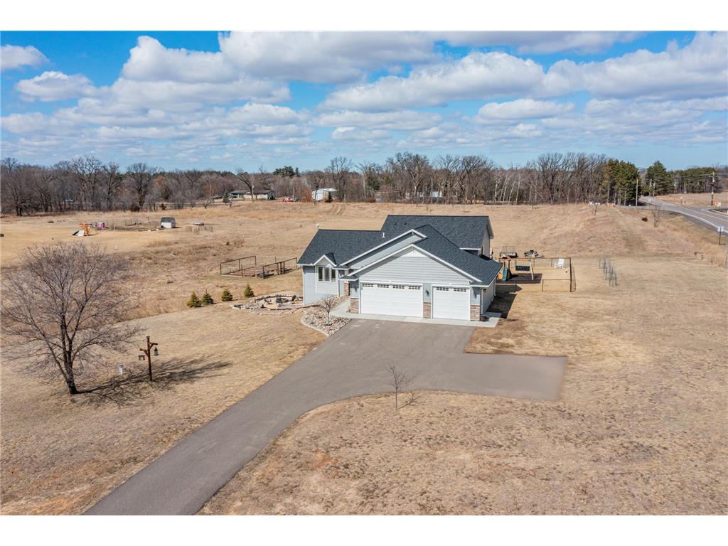 15212 292nd Avenue NW Zimmerman MN 55398 6694450 image1
