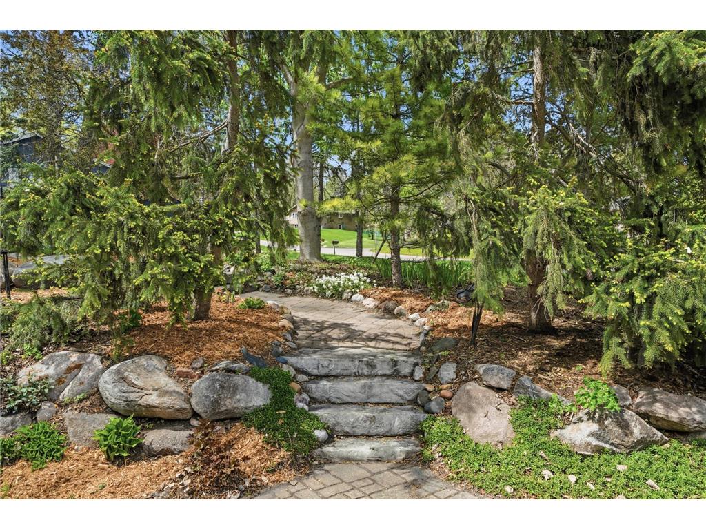 15213 Boulder Creek Drive Minnetonka MN 55345 7024140 image2