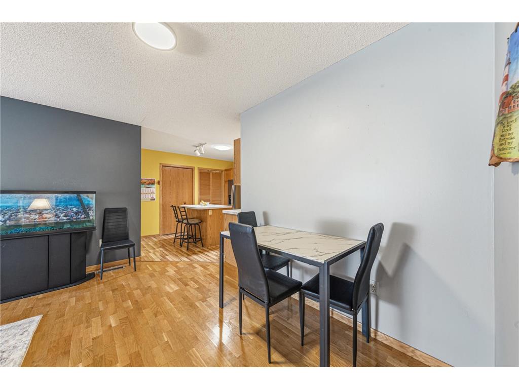 15215 Greenhaven Way Burnsville MN 55306 7042780 image11
