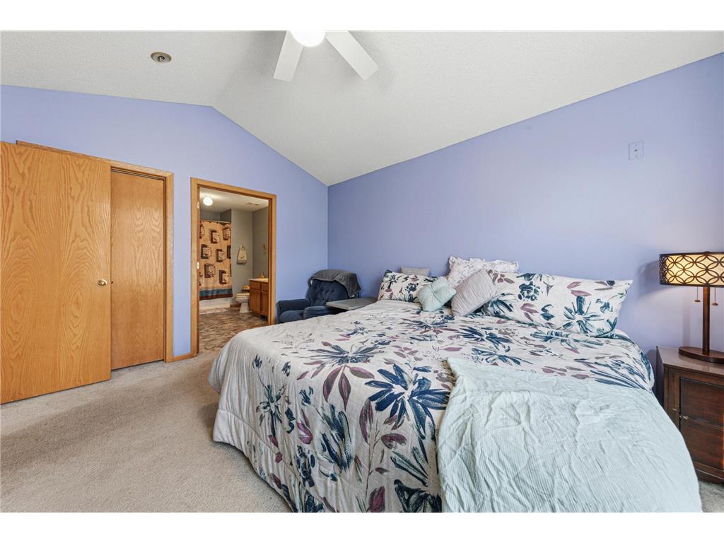 15215 Greenhaven Way Burnsville MN 55306 7042780 image21