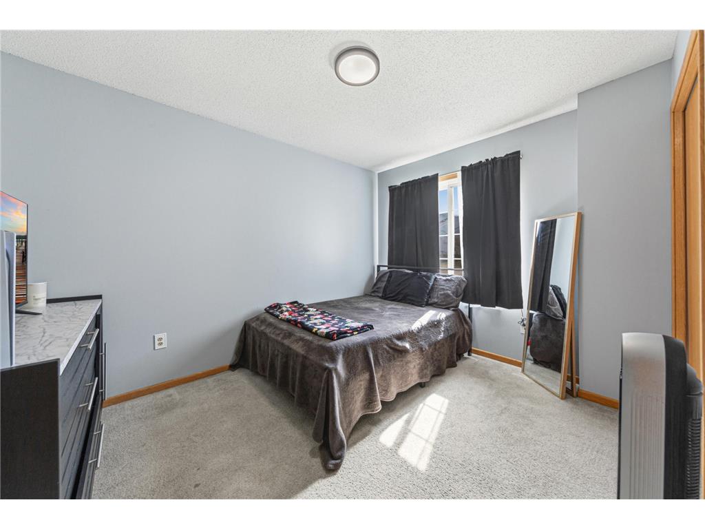 15215 Greenhaven Way Burnsville MN 55306 7042780 image23