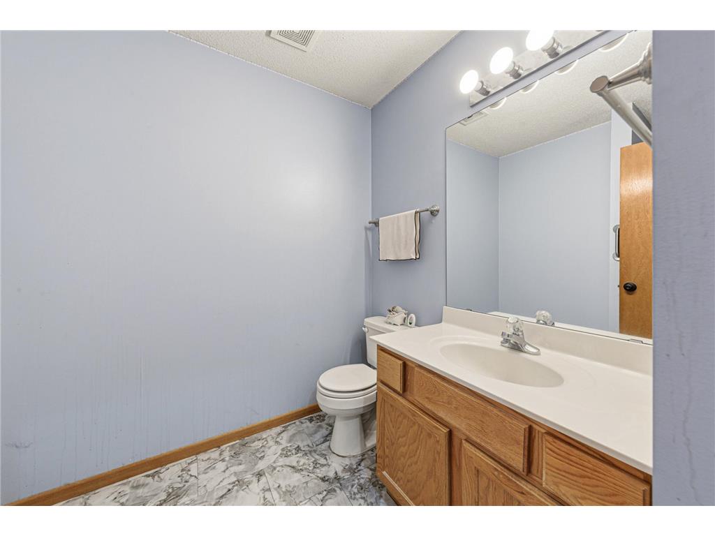 15215 Greenhaven Way Burnsville MN 55306 7042780 image25