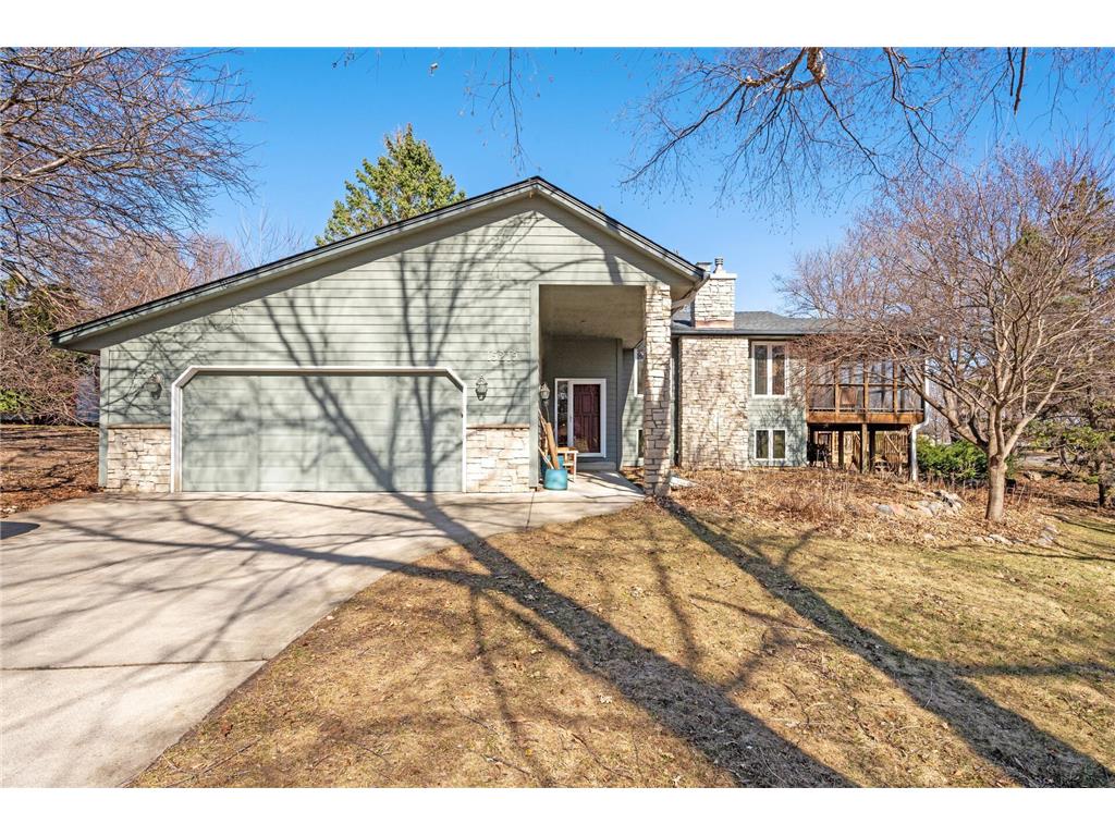 15219 Crystal Drive W, Burnsville, MN, 55306 MLS 6349751 Edina Realty