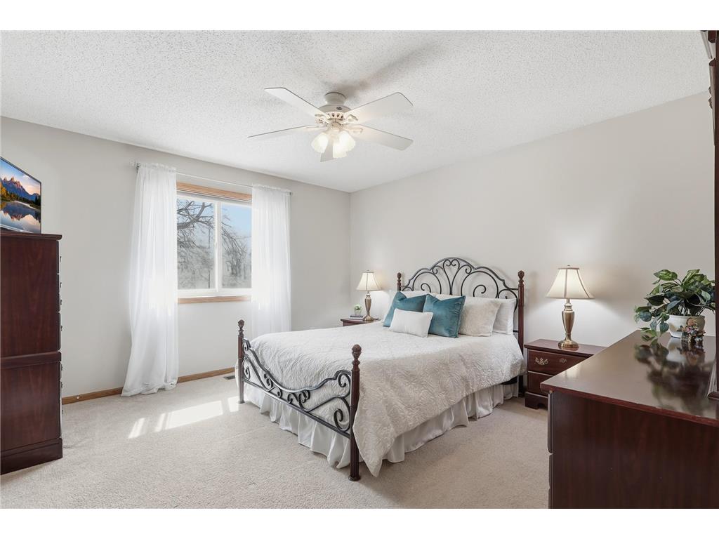 1522 132nd Avenue NW Coon Rapids MN 55448 7045402 image12