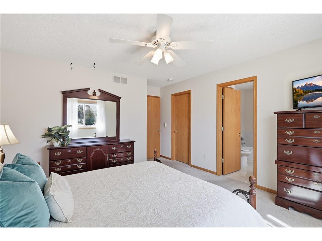 1522 132nd Avenue NW Coon Rapids MN 55448 7045402 image13