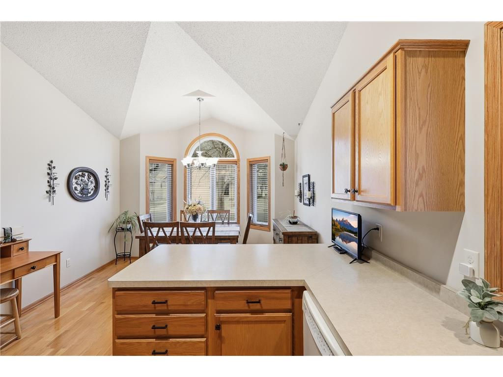 1522 132nd Avenue NW Coon Rapids MN 55448 7045402 image2