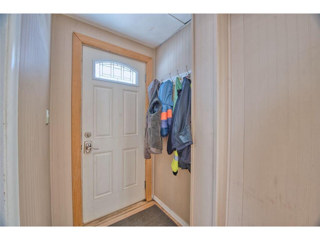 1522 13th Avenue E Hibbing MN 55746 7049757 image12