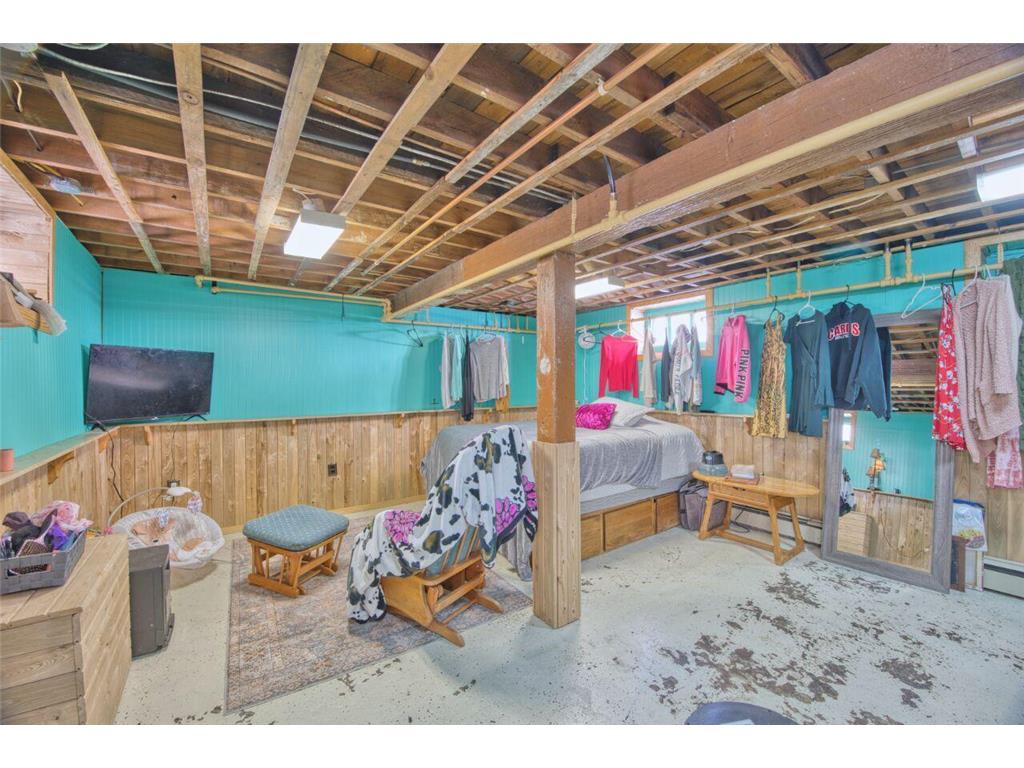 1522 13th Avenue E Hibbing MN 55746 7049757 image22