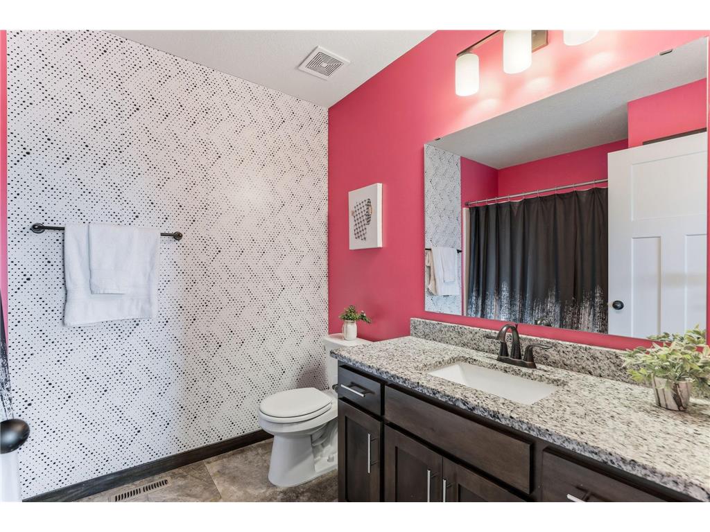 1522 35th Avenue SW Cambridge MN 55008 7053890 image16