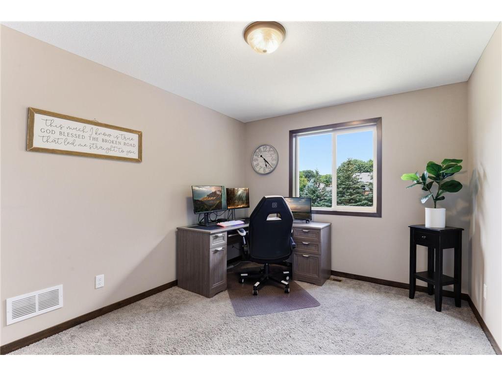 1522 35th Avenue SW Cambridge MN 55008 7053890 image19