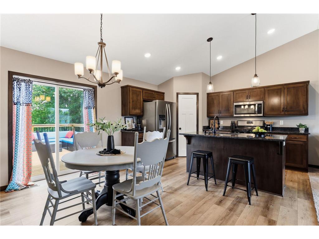 1522 35th Avenue SW Cambridge MN 55008 7053890 image2