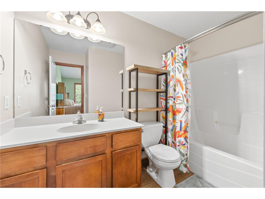 15221 Stonewood Terrace Burnsville MN 55306 7076291 image21