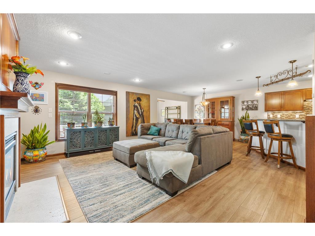 15221 Stonewood Terrace Burnsville MN 55306 7076291 image6