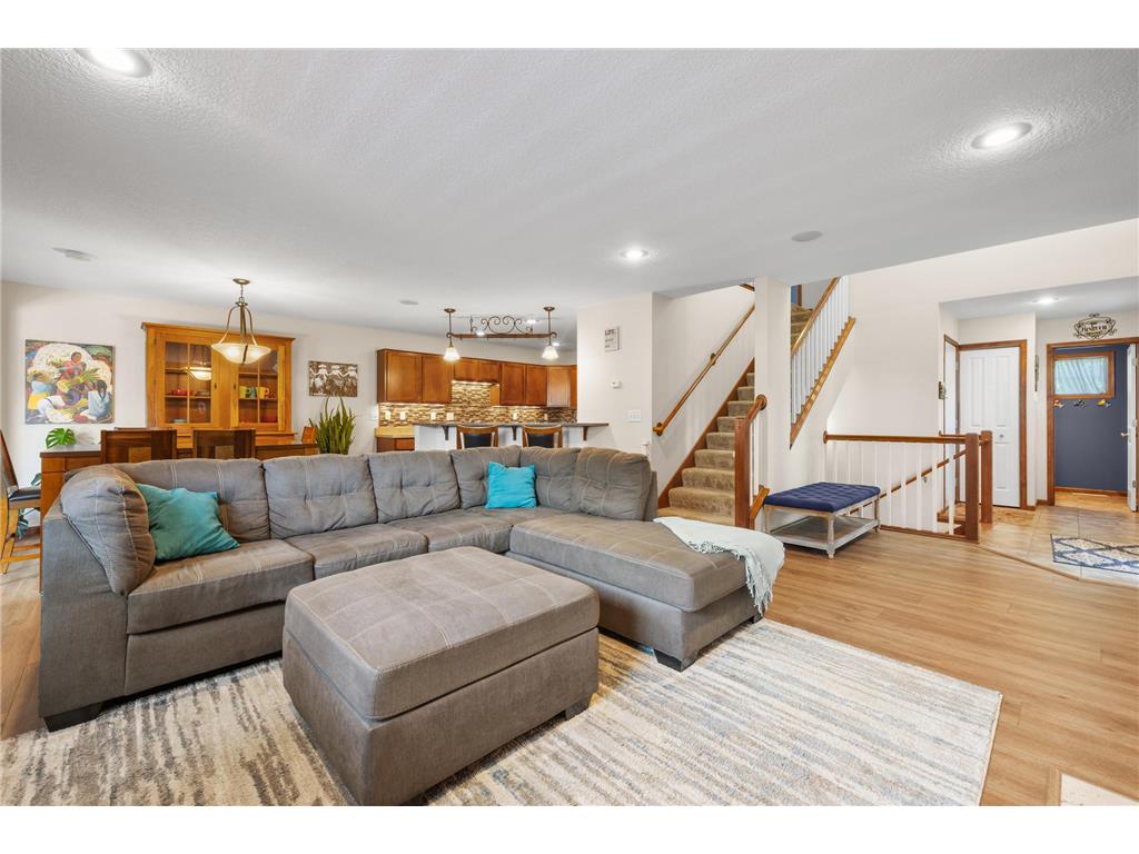 15221 Stonewood Terrace Burnsville MN 55306 7076291 image7