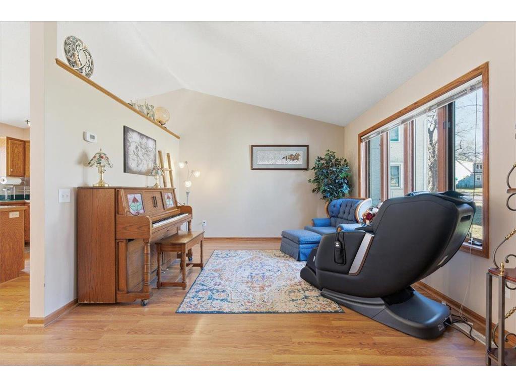 1523 4th Street N South Saint Paul MN 55075 7048577 image11