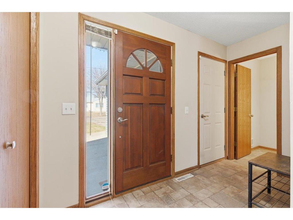 1523 4th Street N South Saint Paul MN 55075 7048577 image31