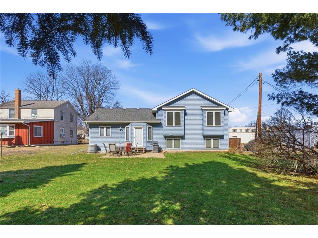 1523 4th Street N South Saint Paul MN 55075 7048577 image36
