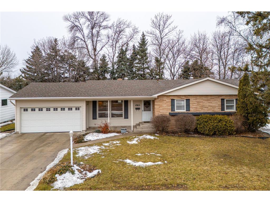 1523 Hoven Lane Crookston MN 56716 6485321 image1