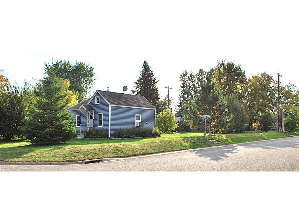 1523 NE 9th Avenue Brainerd MN 56401 6798577 image1