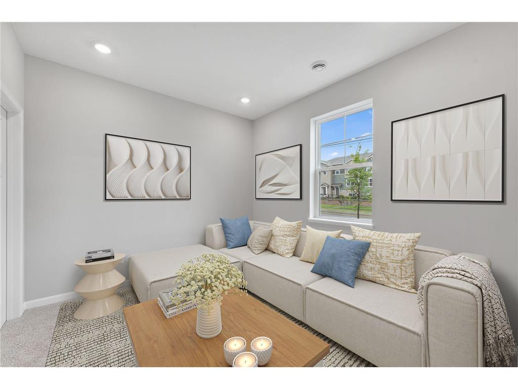 1523 Traverse Lane West Saint Paul MN 55118 7010272 image4