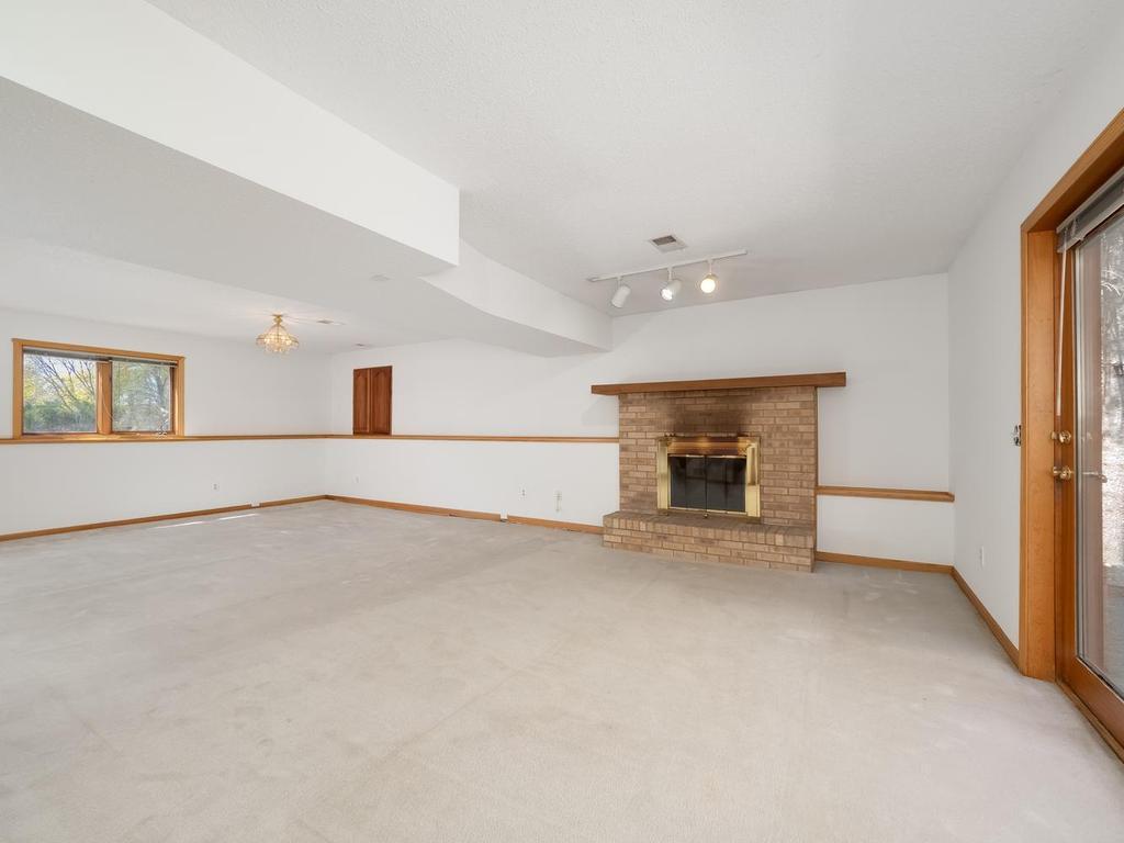 1523 Wellington Way Eagan MN 55122 7066286 image4