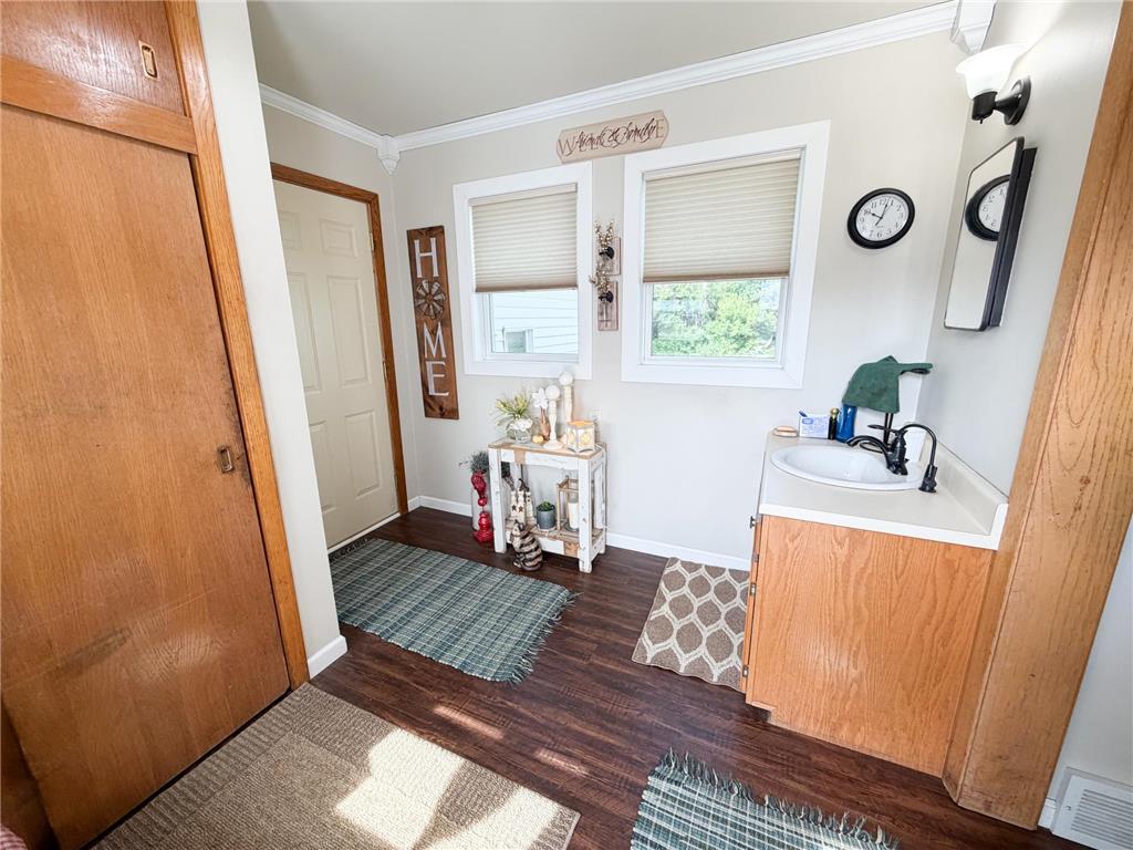 15236 King Avenue Wilmont MN 56185 7094765 image14