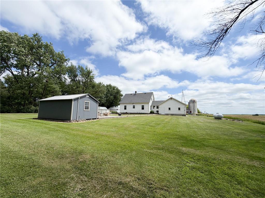15236 King Avenue Wilmont MN 56185 7094765 image64