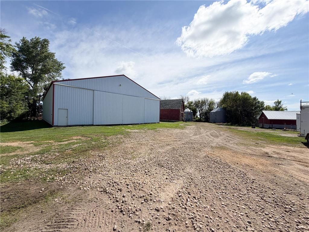 15236 King Avenue Wilmont MN 56185 7094765 image66