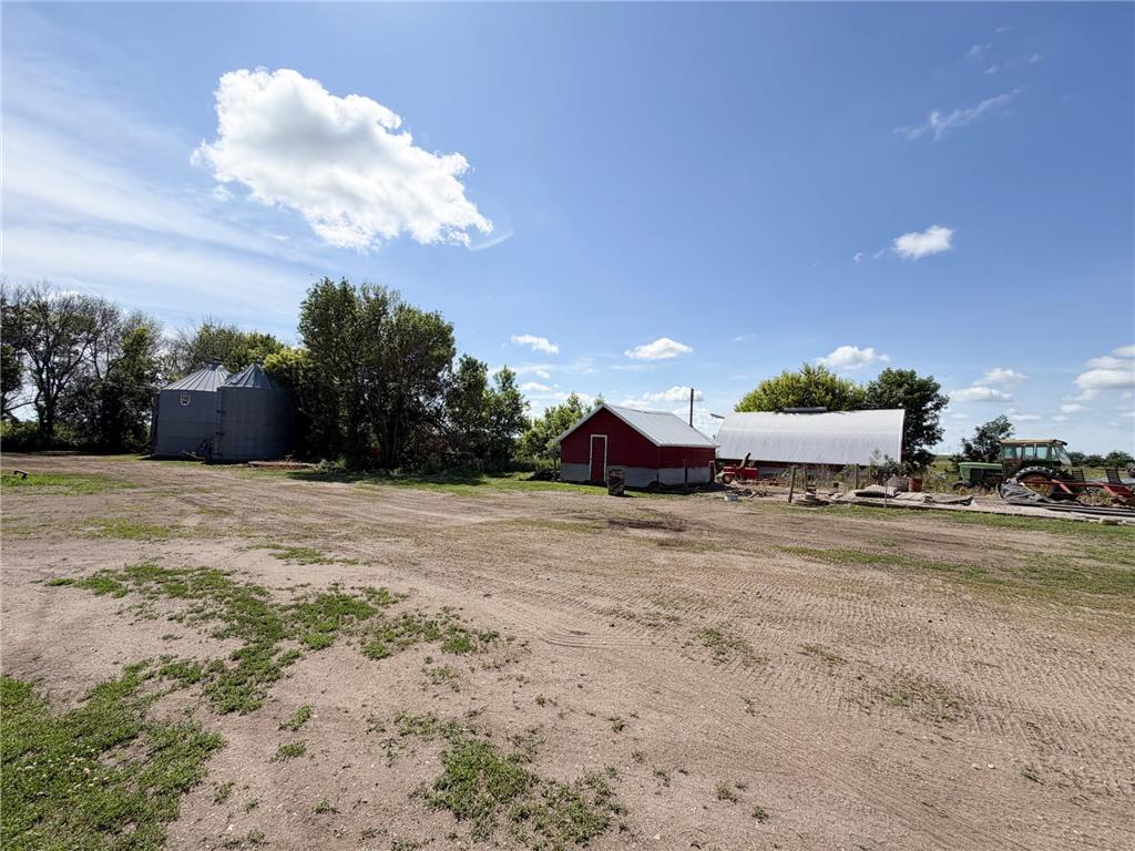 15236 King Avenue Wilmont MN 56185 7094765 image67
