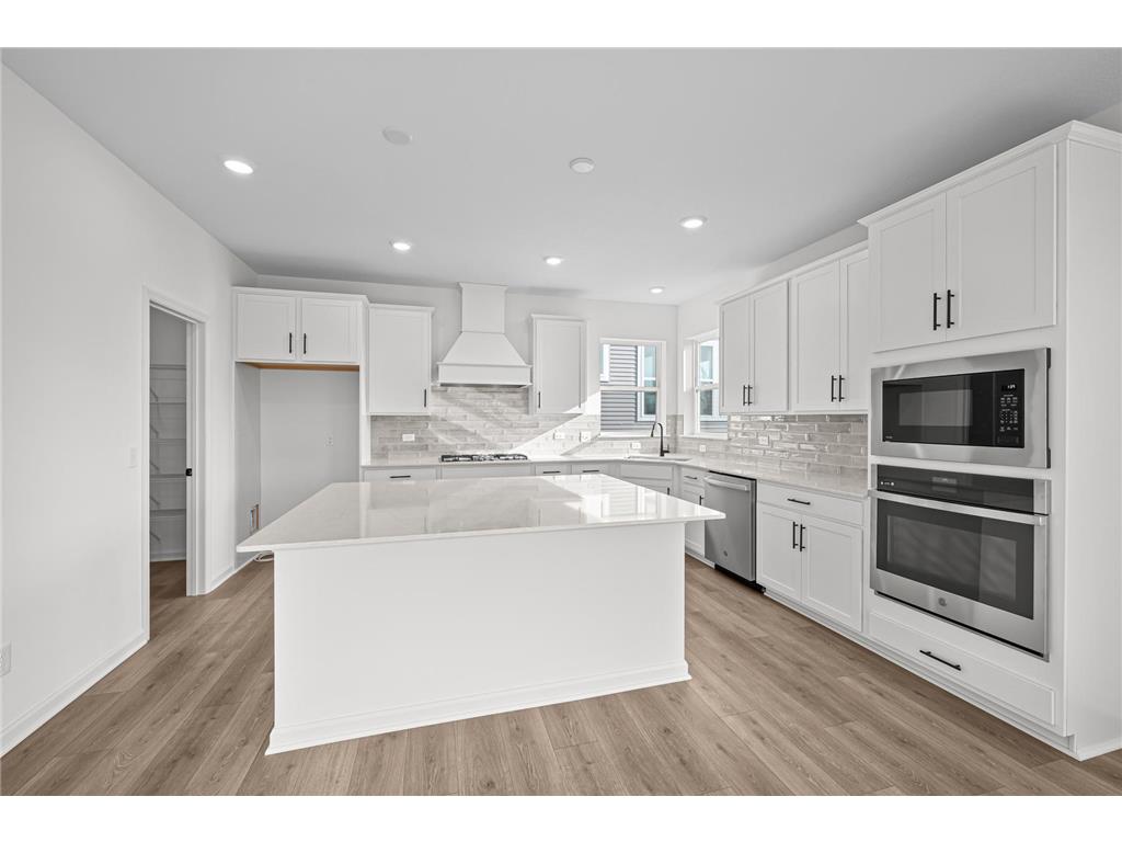 15237 115th Avenue N Dayton MN 55369 6671915 image1