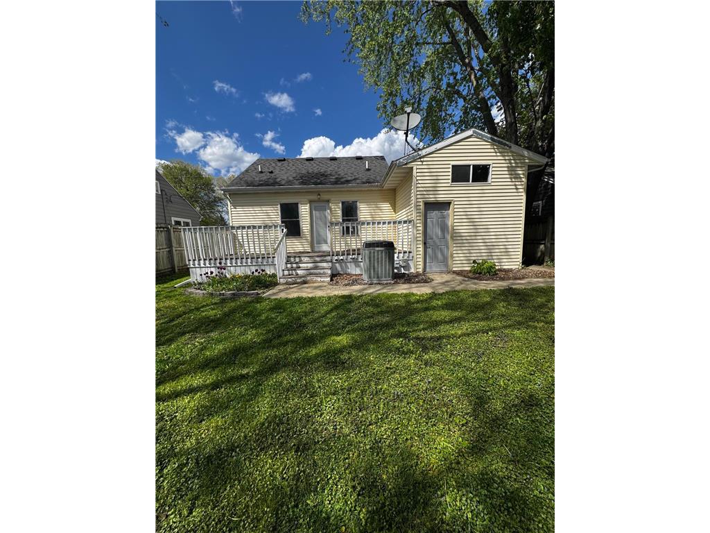 1524 4th Street NE Rochester MN 55906 7070674 image7