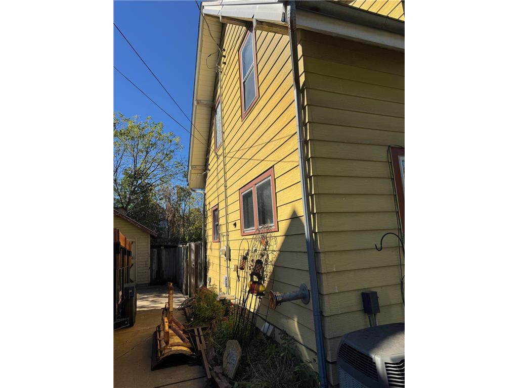 1524 Bush Street Red Wing MN 55066 6803610 image7