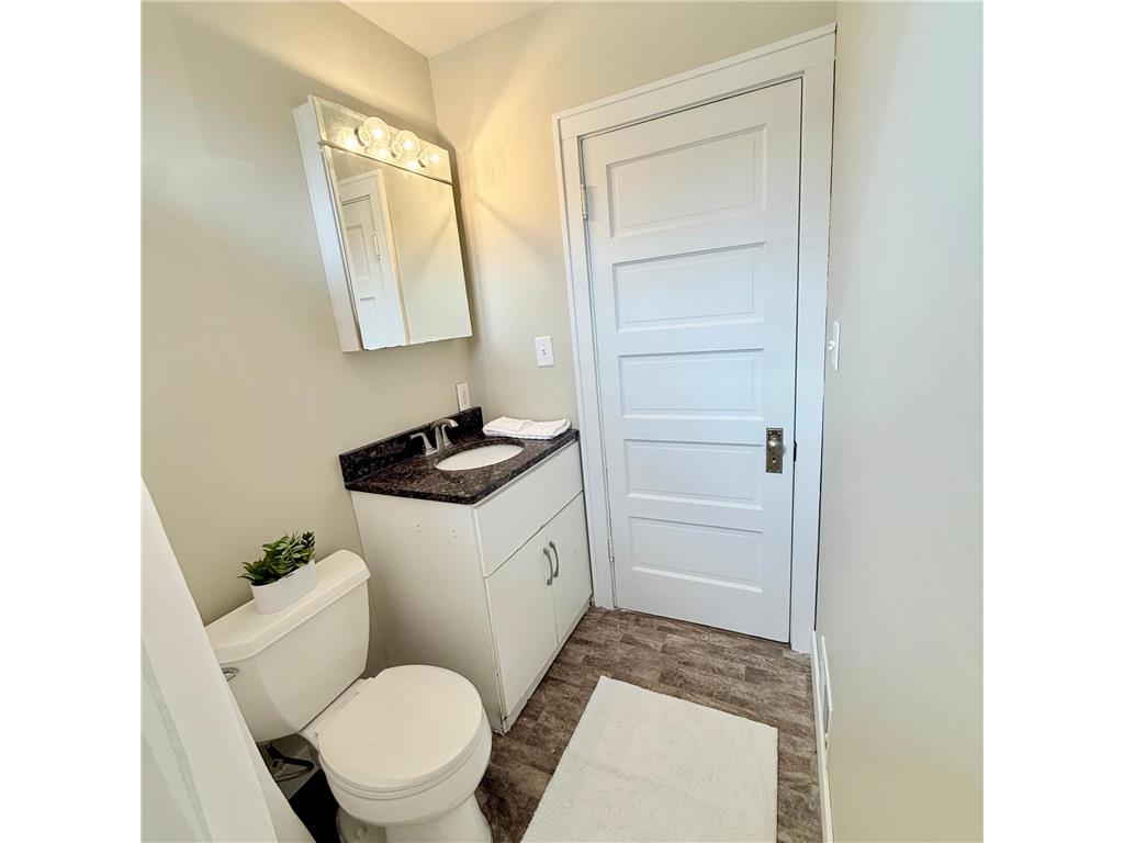 1524 East Avenue Red Wing MN 55066 7065677 image11