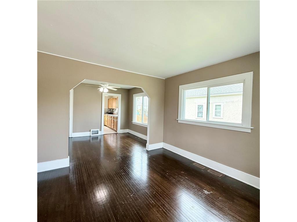 1524 East Avenue Red Wing MN 55066 7065677 image2