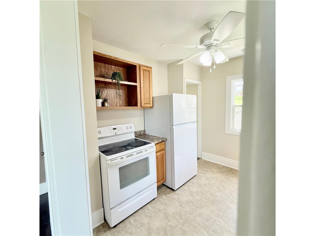 1524 East Avenue Red Wing MN 55066 7065677 image25