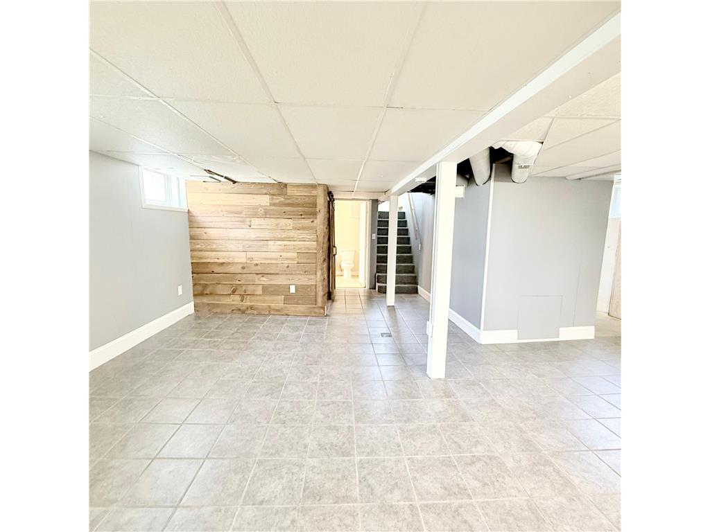 1524 East Avenue Red Wing MN 55066 7065677 image34
