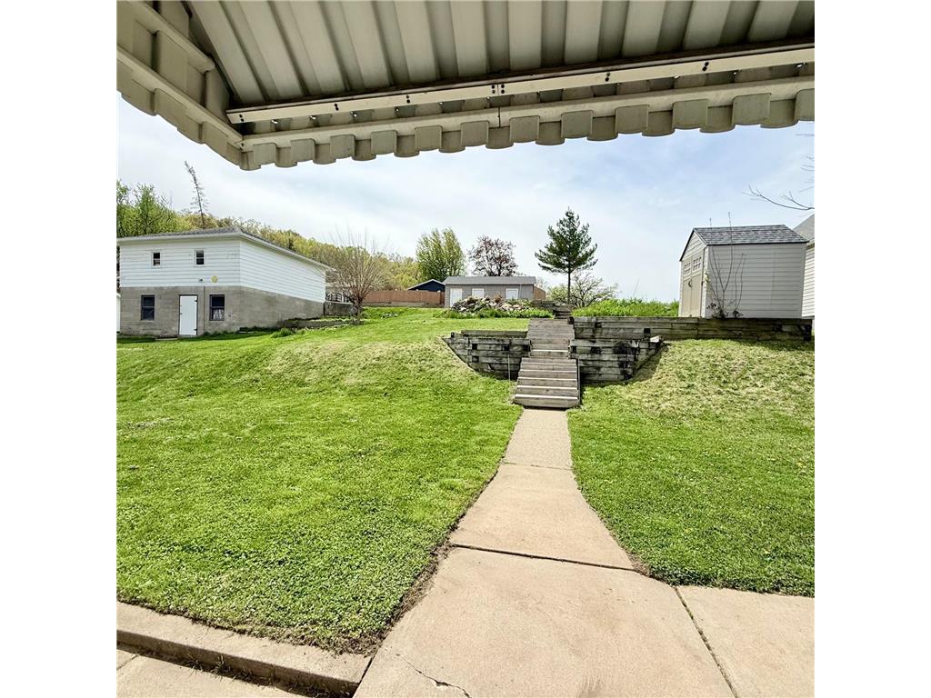 1524 East Avenue Red Wing MN 55066 7065677 image43