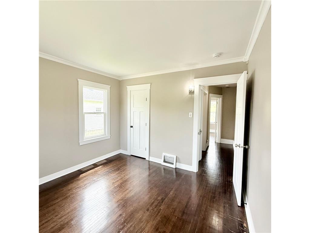 1524 East Avenue Red Wing MN 55066 7065677 image9