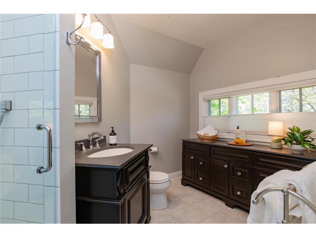 1524 Goodrich Avenue Saint Paul MN 55105 7055002 image38