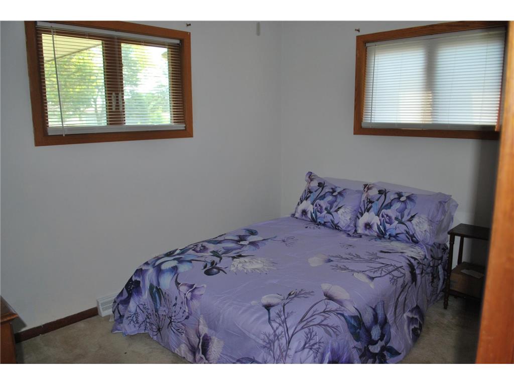 1524 N Park Street Fairmont MN 56031 7080710 image32