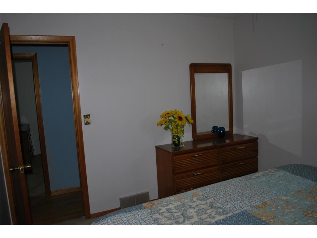 1524 N Park Street Fairmont MN 56031 7080710 image35