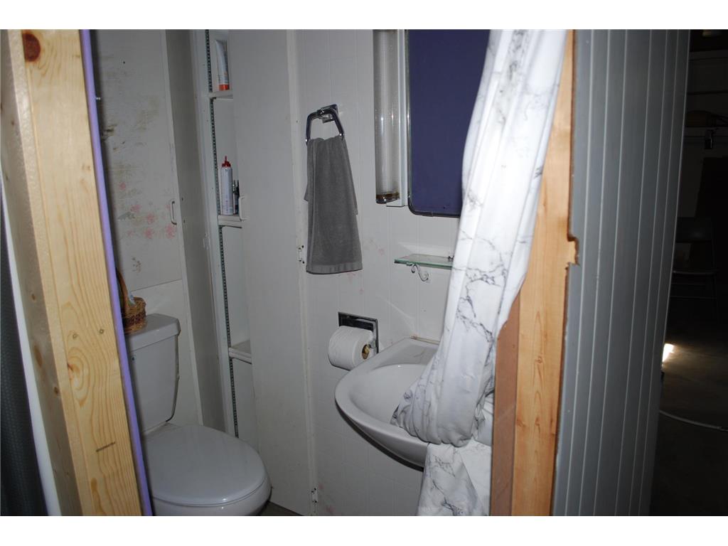 1524 N Park Street Fairmont MN 56031 7080710 image39