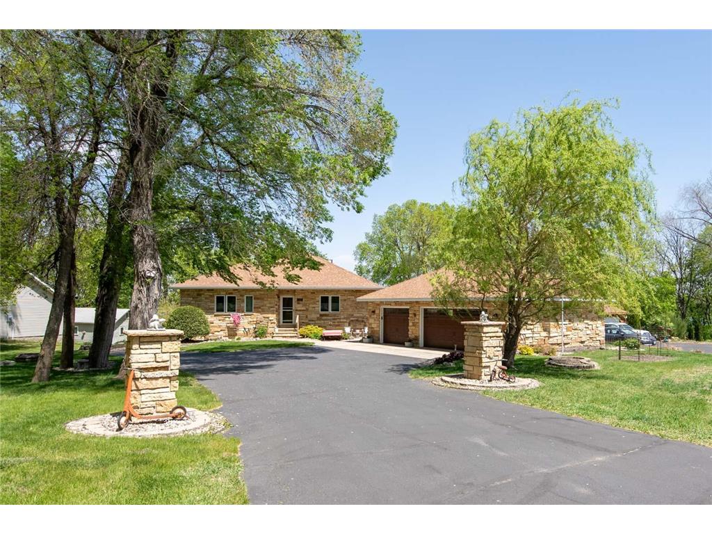 1524 Squirrels Nest Road Kasota MN 56050 - Washington 7074476 image1