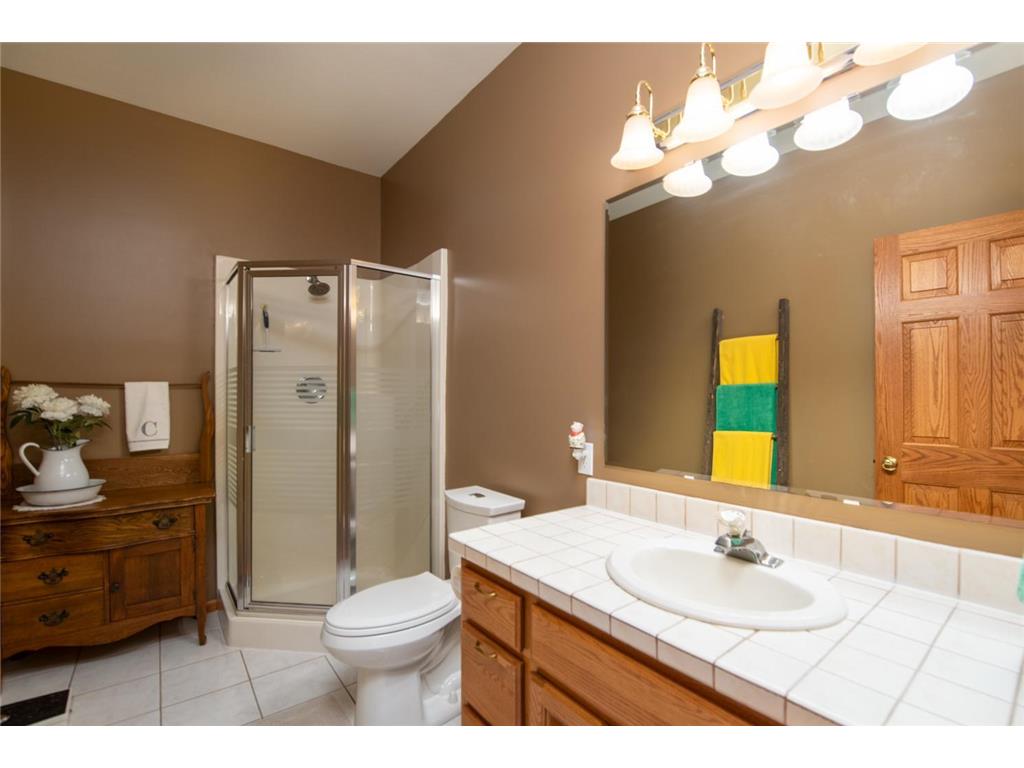 1524 Squirrels Nest Road Kasota MN 56050 - Washington 7074476 image16