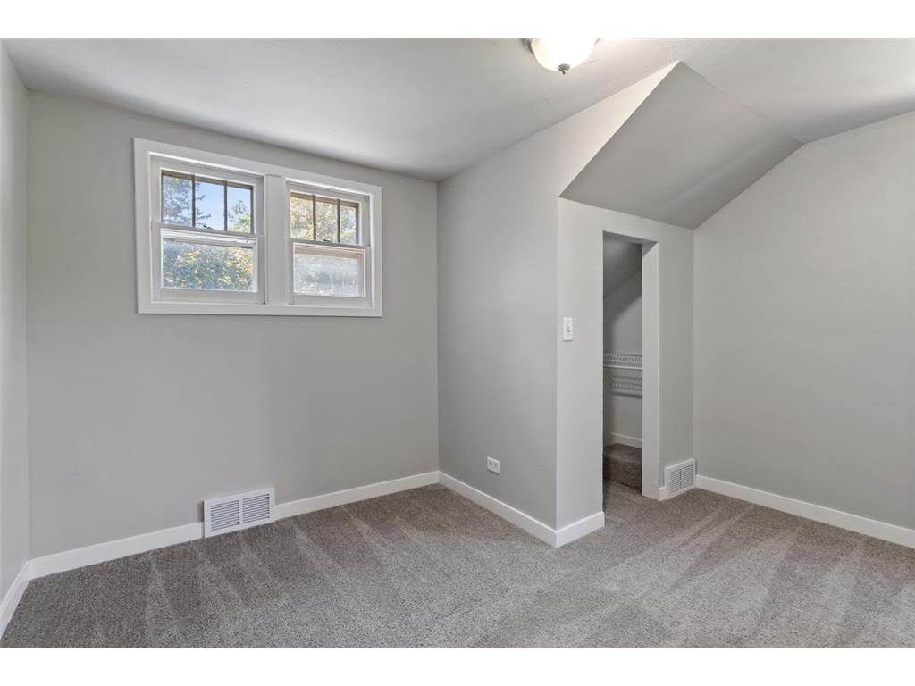 15240 9th Avenue N Plymouth MN 55447 - Parkers 7094363 image13