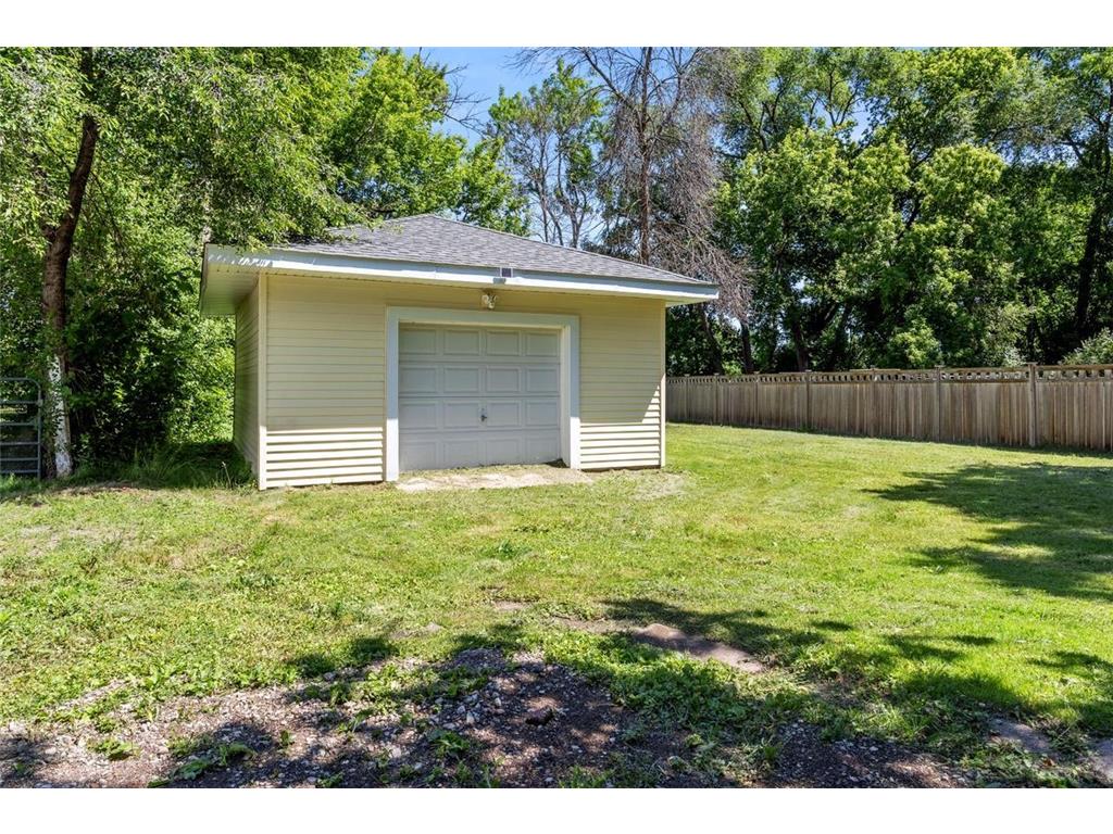15240 9th Avenue N Plymouth MN 55447 - Parkers 7094363 image20