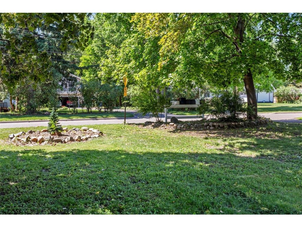 15240 9th Avenue N Plymouth MN 55447 - Parkers 7094363 image26