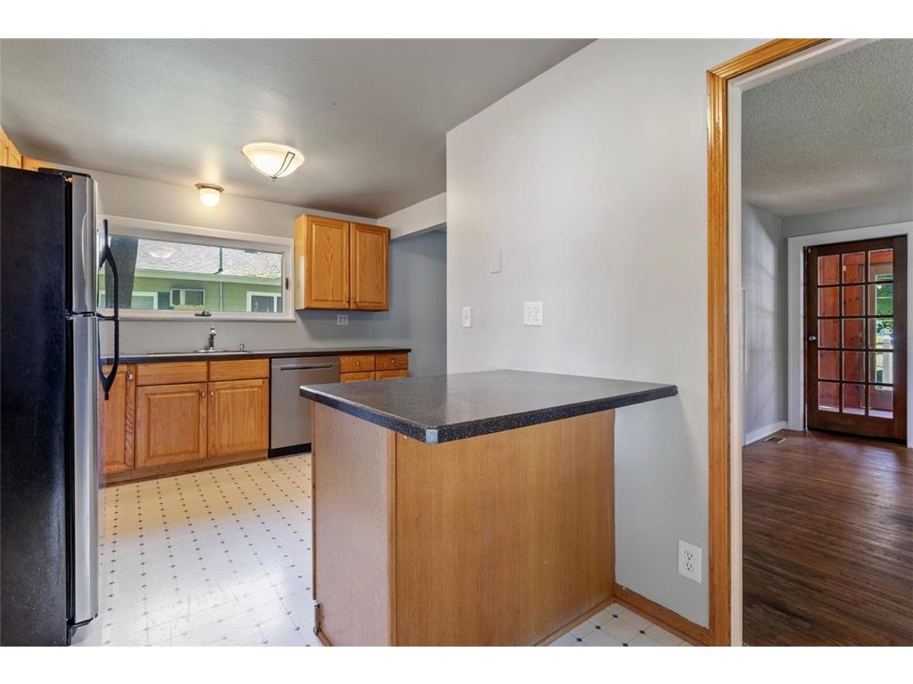 15240 9th Avenue N Plymouth MN 55447 - Parkers 7094363 image5
