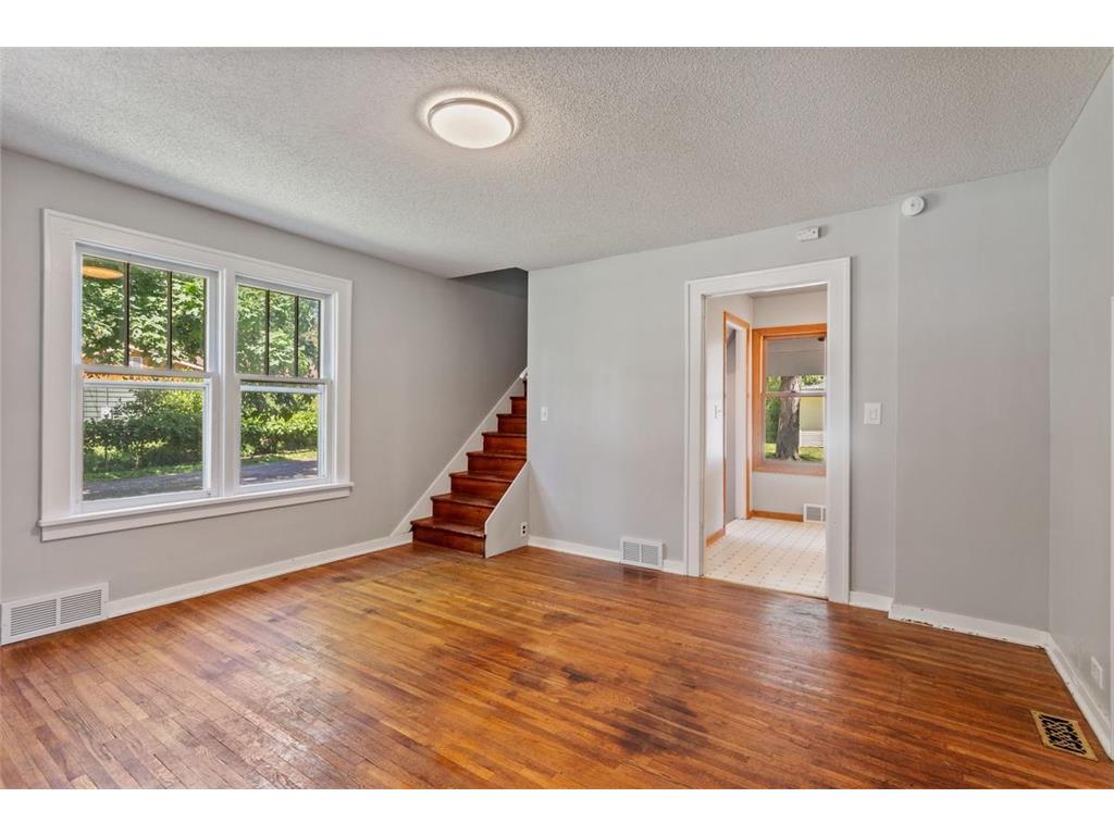 15240 9th Avenue N Plymouth MN 55447 - Parkers 7094363 image8
